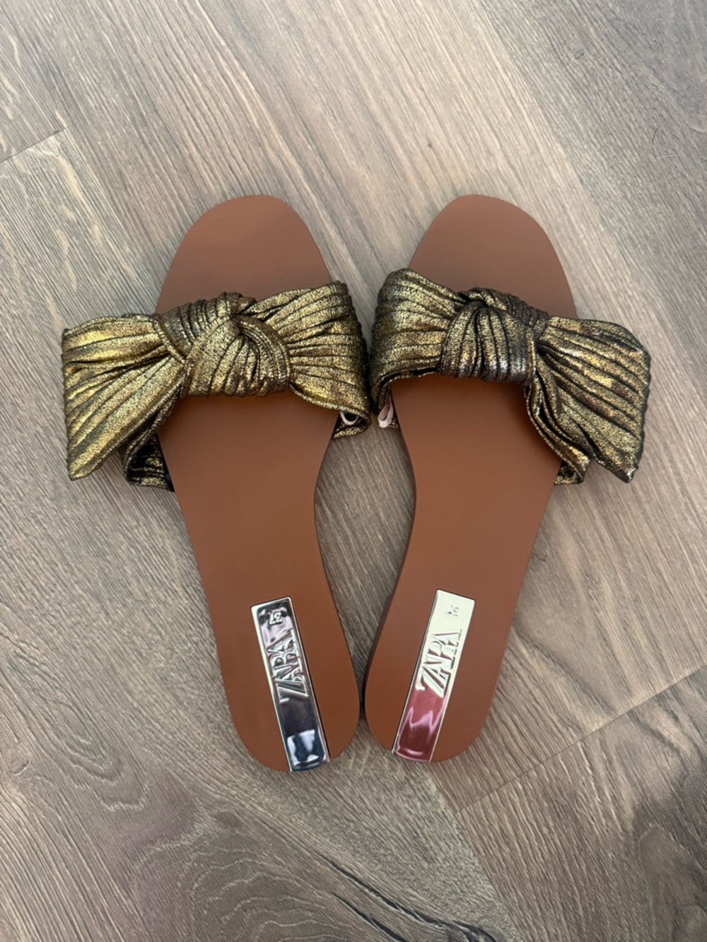 Zara Metallic Gold Knot Bow Slide Sandals